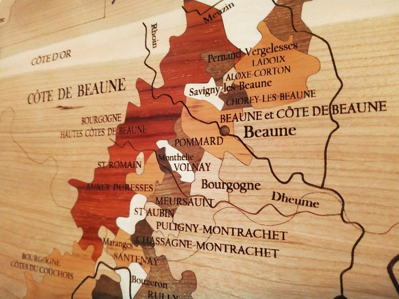 Carte du monde en bois fabriquée en France
